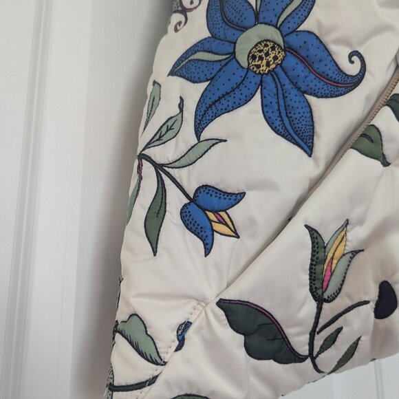 Tory Burch Zoe Quilted Tie Bag in Ivory Floral - Picture 6 of 15